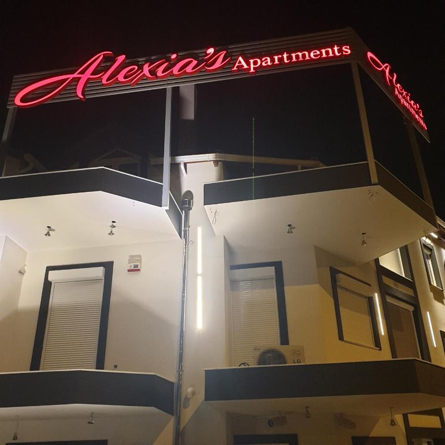 Alexia'S Apartments Rio Exteriör bild